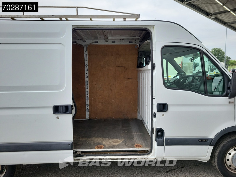 Renault Master 120PK L2H2 Trekhaak Airco Camera Imperiaal APK 04-2026 L2 10m3 Airco Trekhaak - Gesloten bestelwagen: afbeelding 5 Renault Master 120PK L2H2 Trekhaak Airco Camera Imperiaal APK 04-2026 L2 10m3 Airco Trekhaak - Gesloten bestelwagen: afbeelding 5