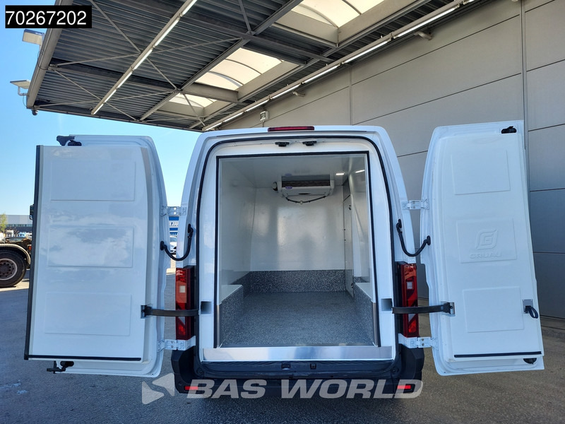 Renault Master 150PK Koelwagen Vriezer -18 Carrier Xarios 200 230V stekker LED Camera Parkeersensoren Airco Cruise Vries Koeler Kühlwagen Kühler Frig - Koelwagen: afbeelding 3 Renault Master 150PK Koelwagen Vriezer -18 Carrier Xarios 200 230V stekker LED Camera Parkeersensoren Airco Cruise Vries Koeler Kühlwagen Kühler Frig - Koelwagen: afbeelding 3