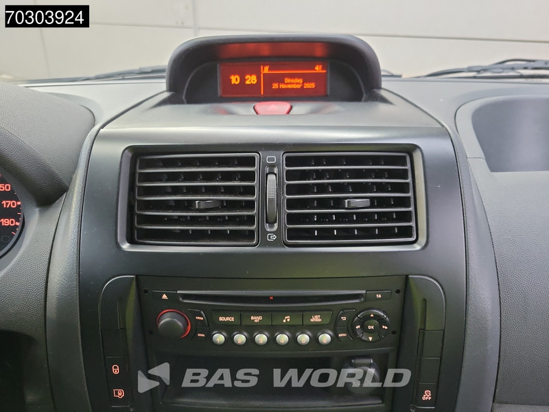 Kleine bestelwagen Toyota ProAce 90pk L2H1 Airco Cruise Euro6 L2 Airco Cruise control: afbeelding 12 Kleine bestelwagen Toyota ProAce 90pk L2H1 Airco Cruise Euro6 L2 Airco Cruise control: afbeelding 12