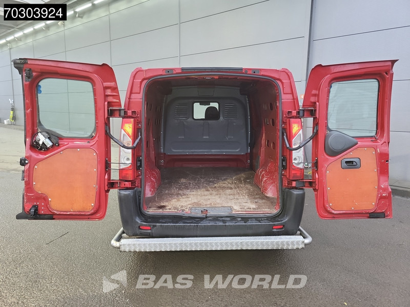 Kleine bestelwagen Toyota ProAce 90pk L2H1 Airco Cruise Euro6 L2 Airco Cruise control: afbeelding 6 Kleine bestelwagen Toyota ProAce 90pk L2H1 Airco Cruise Euro6 L2 Airco Cruise control: afbeelding 6