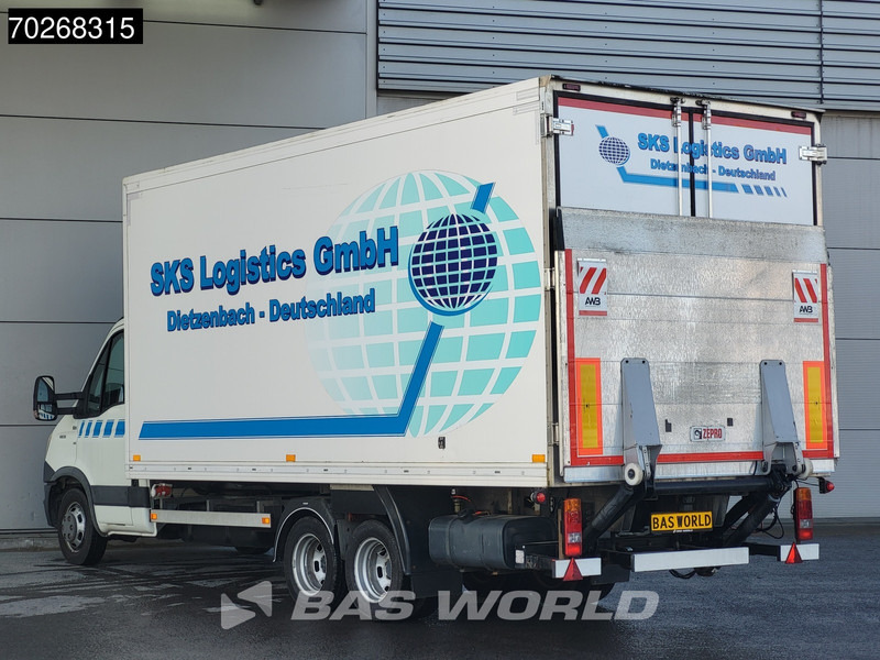 Iveco Daily 40C15 3.0 150pk BE Combi 2420kg laadvermogen Bakwagen Koelwagen Koeler Koel Laadklep Trekker 24m3 Cruise control - Trekker: afbeelding 2 Iveco Daily 40C15 3.0 150pk BE Combi 2420kg laadvermogen Bakwagen Koelwagen Koeler Koel Laadklep Trekker 24m3 Cruise control - Trekker: afbeelding 2