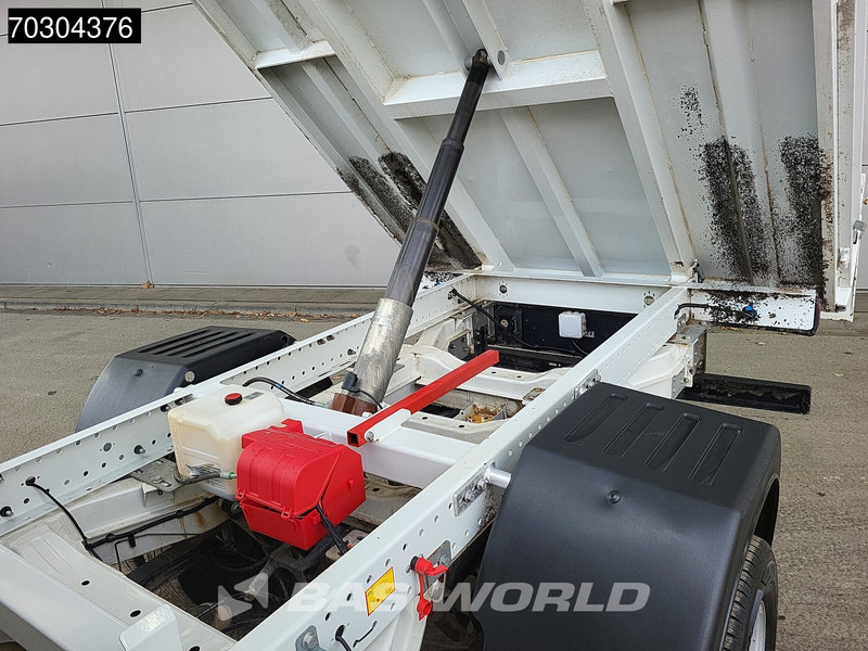 Volkswagen Crafter Kipper met Kist Dubbellucht 3,5t Trekhaak Navi Airco Cruise Camera Euro6 Kieper Tipper Benne Airco Trekhaak Cruise control - Kipper bestelwagen: afbeelding 2 Volkswagen Crafter Kipper met Kist Dubbellucht 3,5t Trekhaak Navi Airco Cruise Camera Euro6 Kieper Tipper Benne Airco Trekhaak Cruise control - Kipper bestelwagen: afbeelding 2