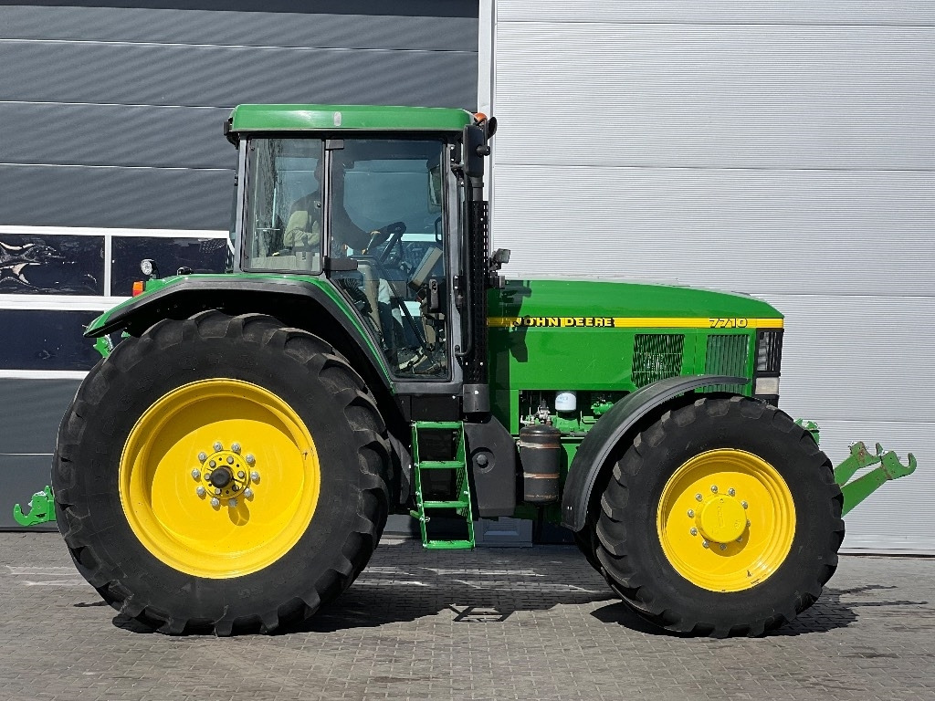 John Deere 7710 PQ - Tractor: afbeelding 5 John Deere 7710 PQ - Tractor: afbeelding 5