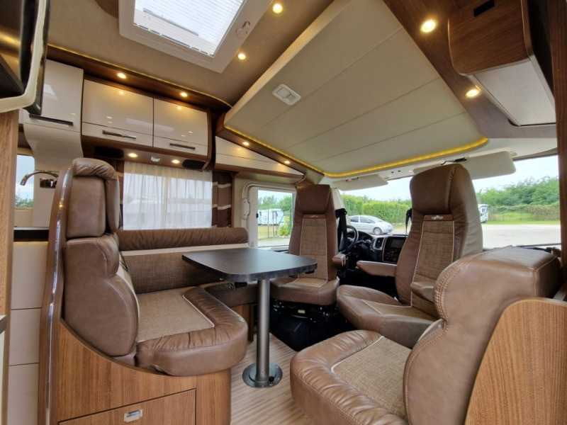 Carthago C-Tourer I 144 QB - Integraal camper: afbeelding 4 Carthago C-Tourer I 144 QB - Integraal camper: afbeelding 4