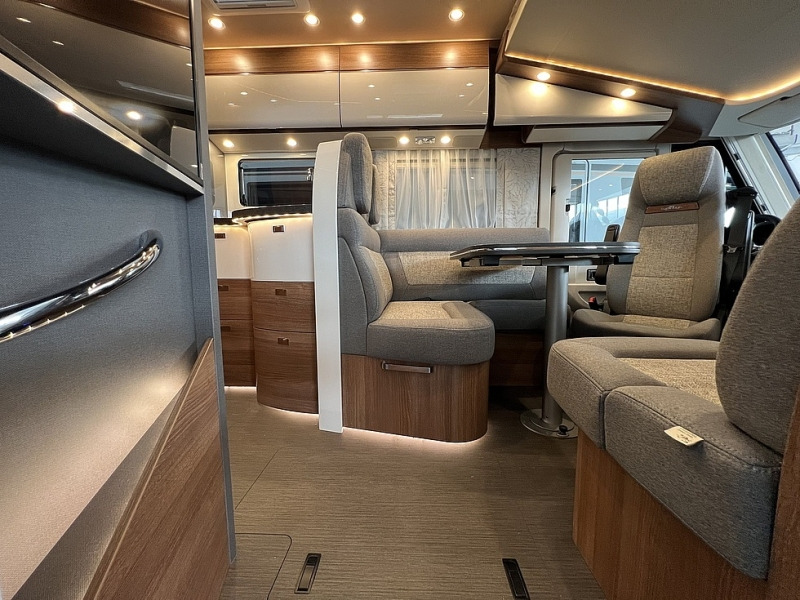 Carthago C2 Tourer I 148 RB-QB "K" - Integraal camper: afbeelding 4 Carthago C2 Tourer I 148 RB-QB "K" - Integraal camper: afbeelding 4