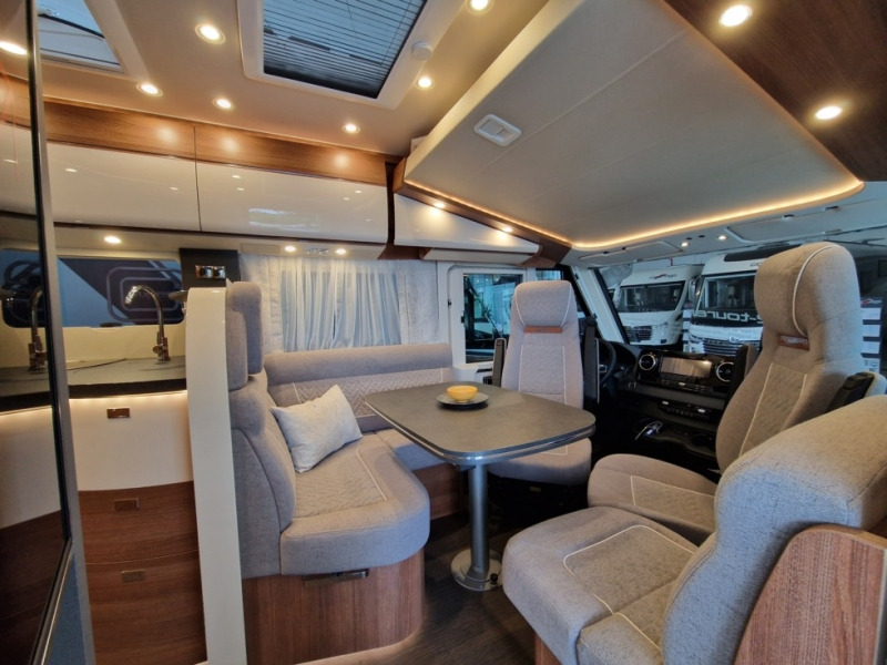 Carthago Carthago C2 Tourer I Mercedes 145 RB-LE - Integraal camper: afbeelding 4 Carthago Carthago C2 Tourer I Mercedes 145 RB-LE - Integraal camper: afbeelding 4