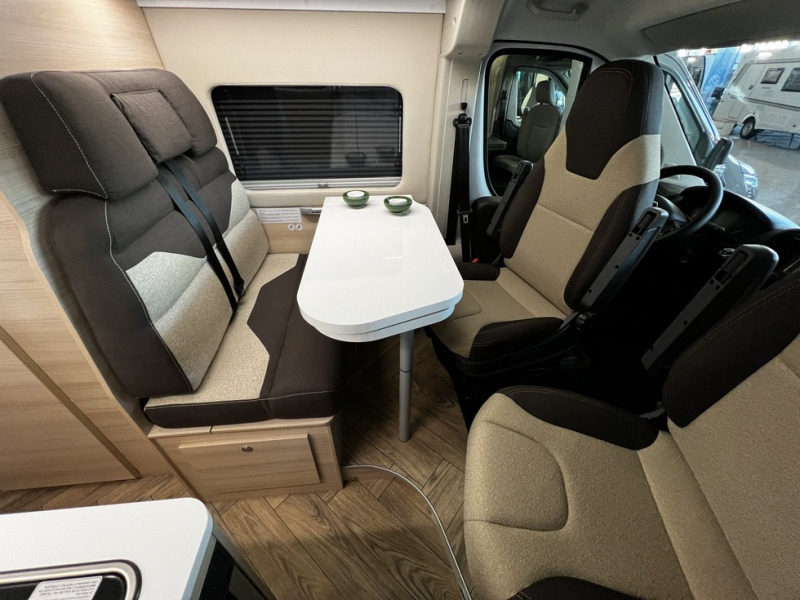 Chausson V594S First Line - Buscamper: afbeelding 3 Chausson V594S First Line - Buscamper: afbeelding 3
