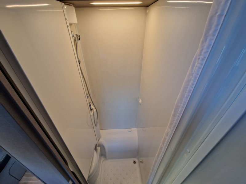 Etrusco T 6.9 SB - Half integraal camper: afbeelding 3 Etrusco T 6.9 SB - Half integraal camper: afbeelding 3