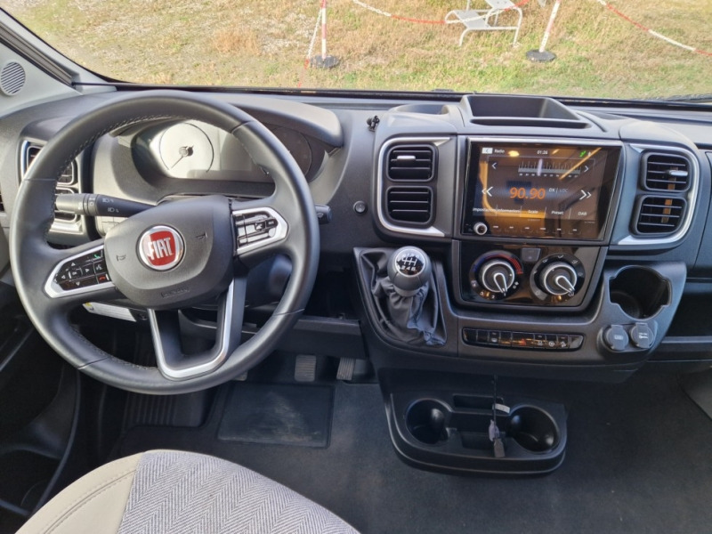 Etrusco T 7400 SBC - Half integraal camper: afbeelding 5 Etrusco T 7400 SBC - Half integraal camper: afbeelding 5