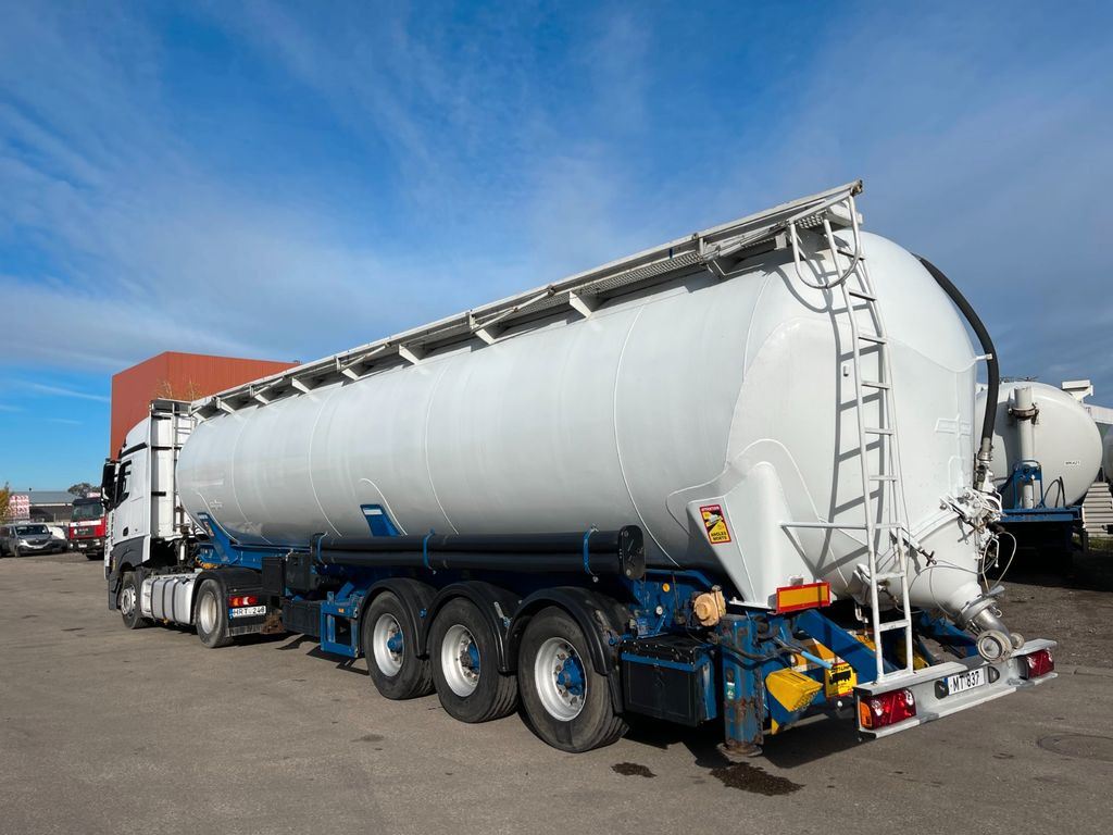 Spitzer 59.000Liter - Bulkoplegger: afbeelding 3 Spitzer 59.000Liter - Bulkoplegger: afbeelding 3