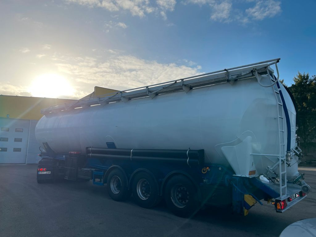 Spitzer 60.000Liter - Bulkoplegger: afbeelding 3 Spitzer 60.000Liter - Bulkoplegger: afbeelding 3