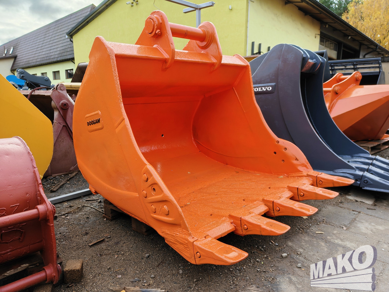 Łyżka Doosan 140cm do koparki Miller fi 90 - Aanbouwdeel voor Bouwmachine: afbeelding 3 Łyżka Doosan 140cm do koparki Miller fi 90 - Aanbouwdeel voor Bouwmachine: afbeelding 3