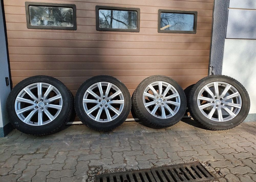 Koła felgi aluminiowe Audi Q8 SQ8 z oponami zimowymi Continental WinterContact TS850P 265/50 R20 H XL - Complete wiel voor Personenwagen: afbeelding 1 Koła felgi aluminiowe Audi Q8 SQ8 z oponami zimowymi Continental WinterContact TS850P 265/50 R20 H XL - Complete wiel voor Personenwagen: afbeelding 1