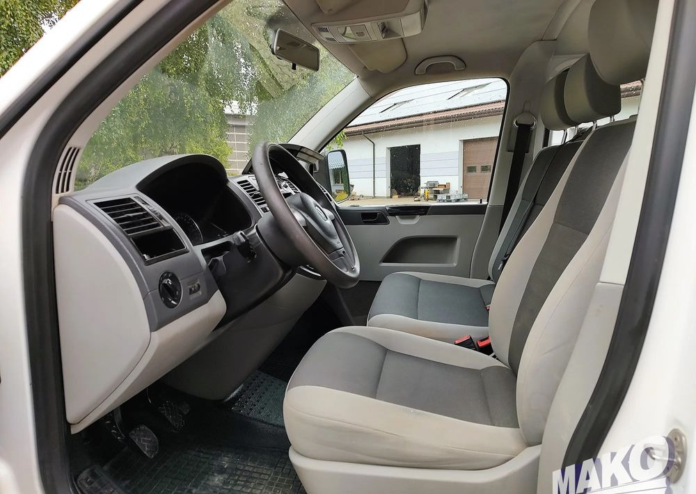 Vrachtwagen met open laadbak Volkswagen Transporter T5: afbeelding 13