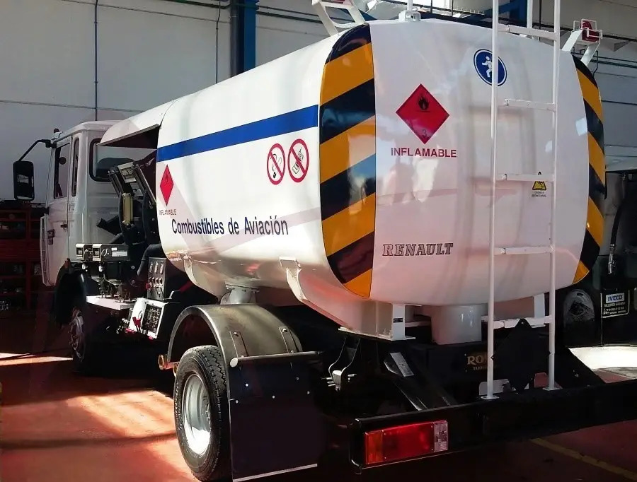 AVGAS B-100 - Tankwagen: afbeelding 3 AVGAS B-100 - Tankwagen: afbeelding 3