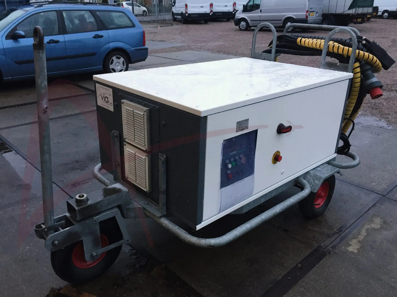 AXA POWER 3GSTS-200/260L - Ground power unit: afbeelding 1 AXA POWER 3GSTS-200/260L - Ground power unit: afbeelding 1