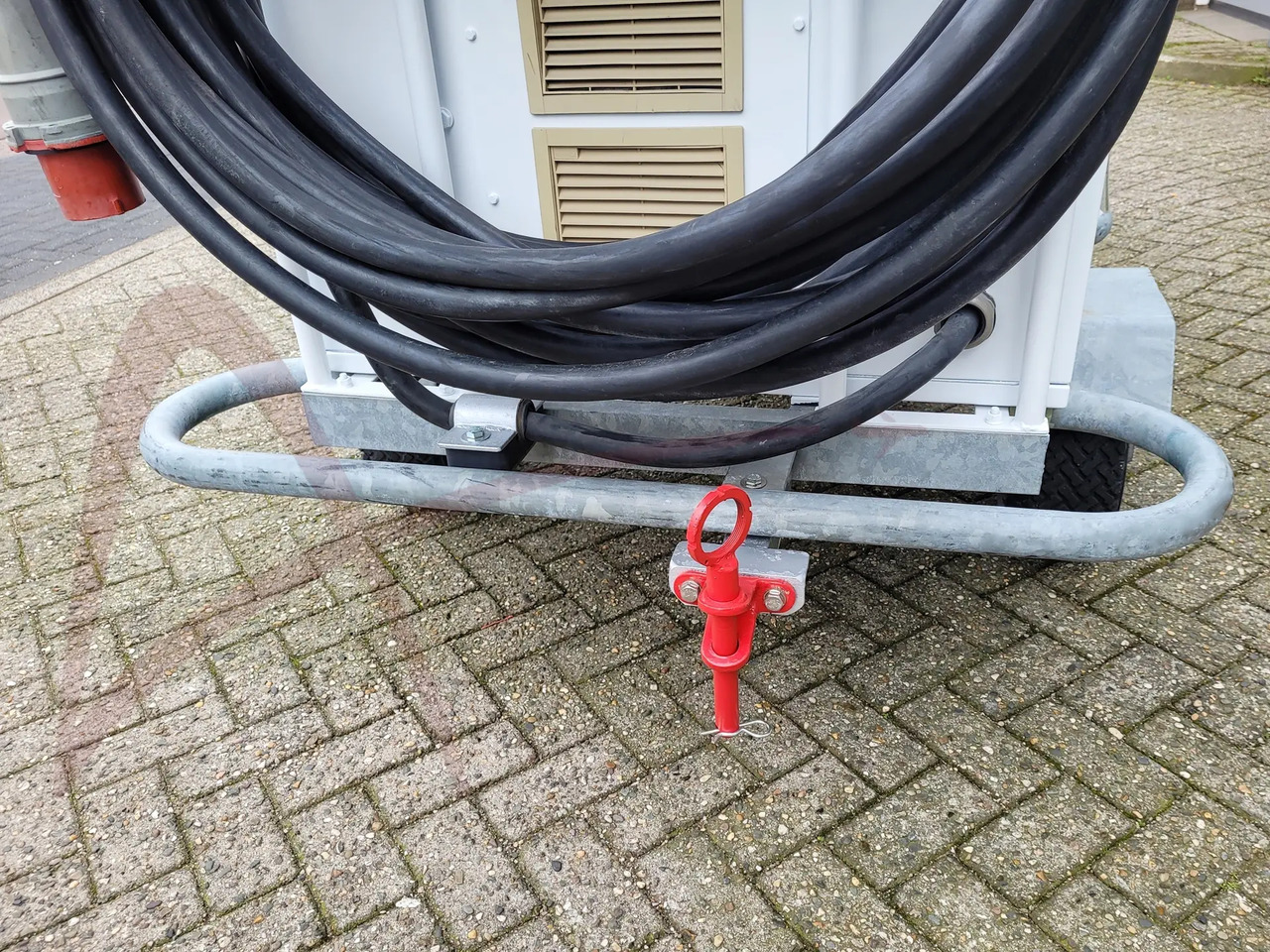 AXA POWER 3GSTS 200/345L - Ground power unit: afbeelding 3 AXA POWER 3GSTS 200/345L - Ground power unit: afbeelding 3