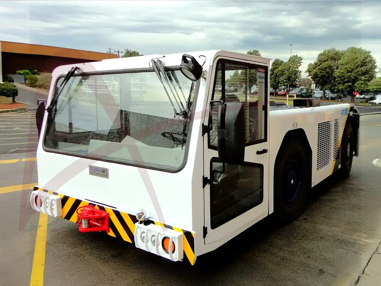 BLISS-FOX F1-150 - Vliegtuigtrekker: afbeelding 1 BLISS-FOX F1-150 - Vliegtuigtrekker: afbeelding 1