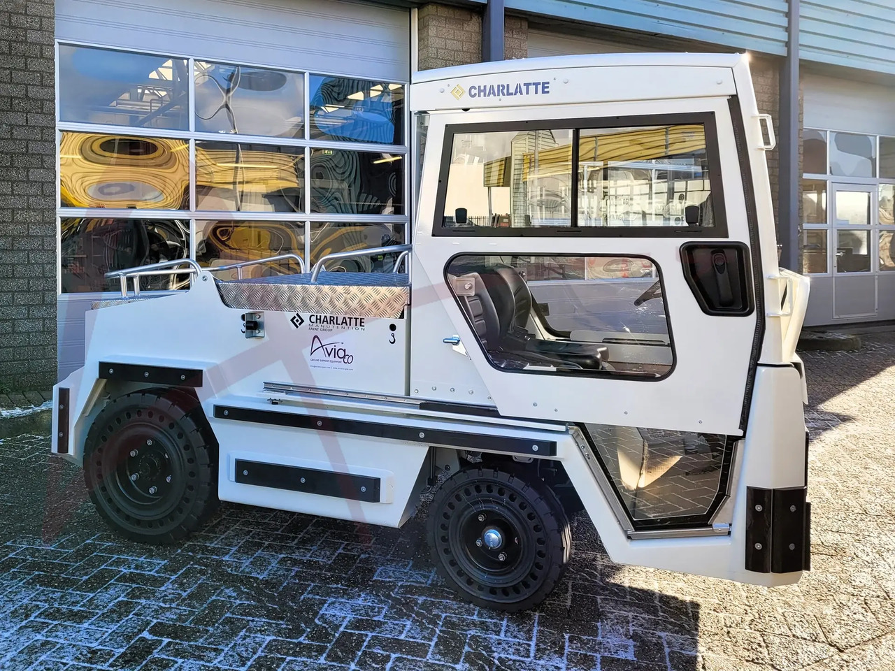CHARLATTE T135 EVO - Bagagetrekker: afbeelding 1 CHARLATTE T135 EVO - Bagagetrekker: afbeelding 1