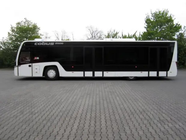 CONTRAC COBUS 2500 - Luchthaven bus: afbeelding 2 CONTRAC COBUS 2500 - Luchthaven bus: afbeelding 2