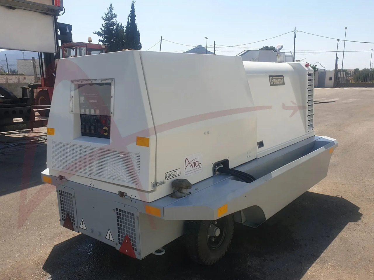 GUINAULT GA120V18D2100 - Ground power unit: afbeelding 4 GUINAULT GA120V18D2100 - Ground power unit: afbeelding 4