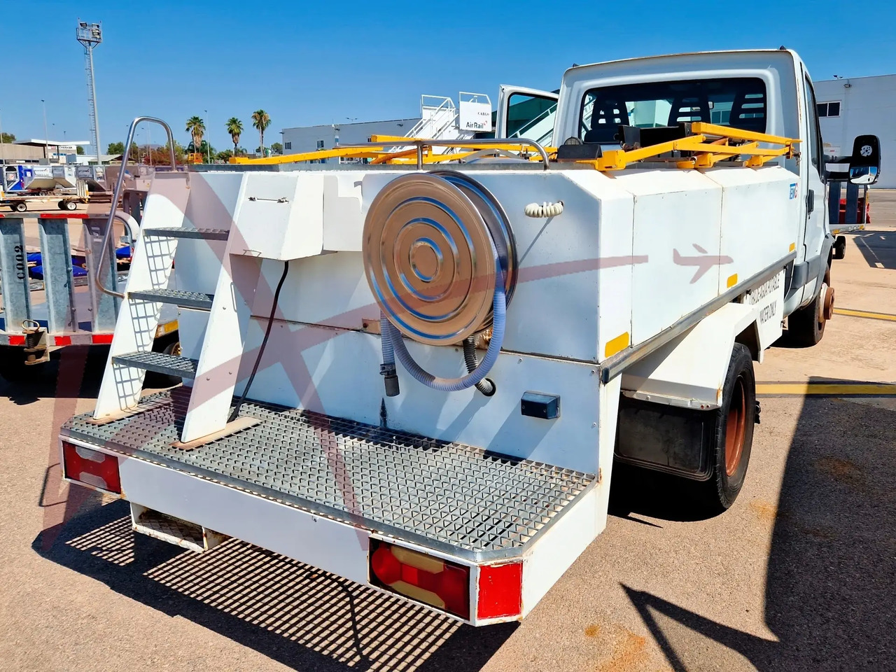TEMG TG-0217 - Ground support equipment: afbeelding 2 TEMG TG-0217 - Ground support equipment: afbeelding 2