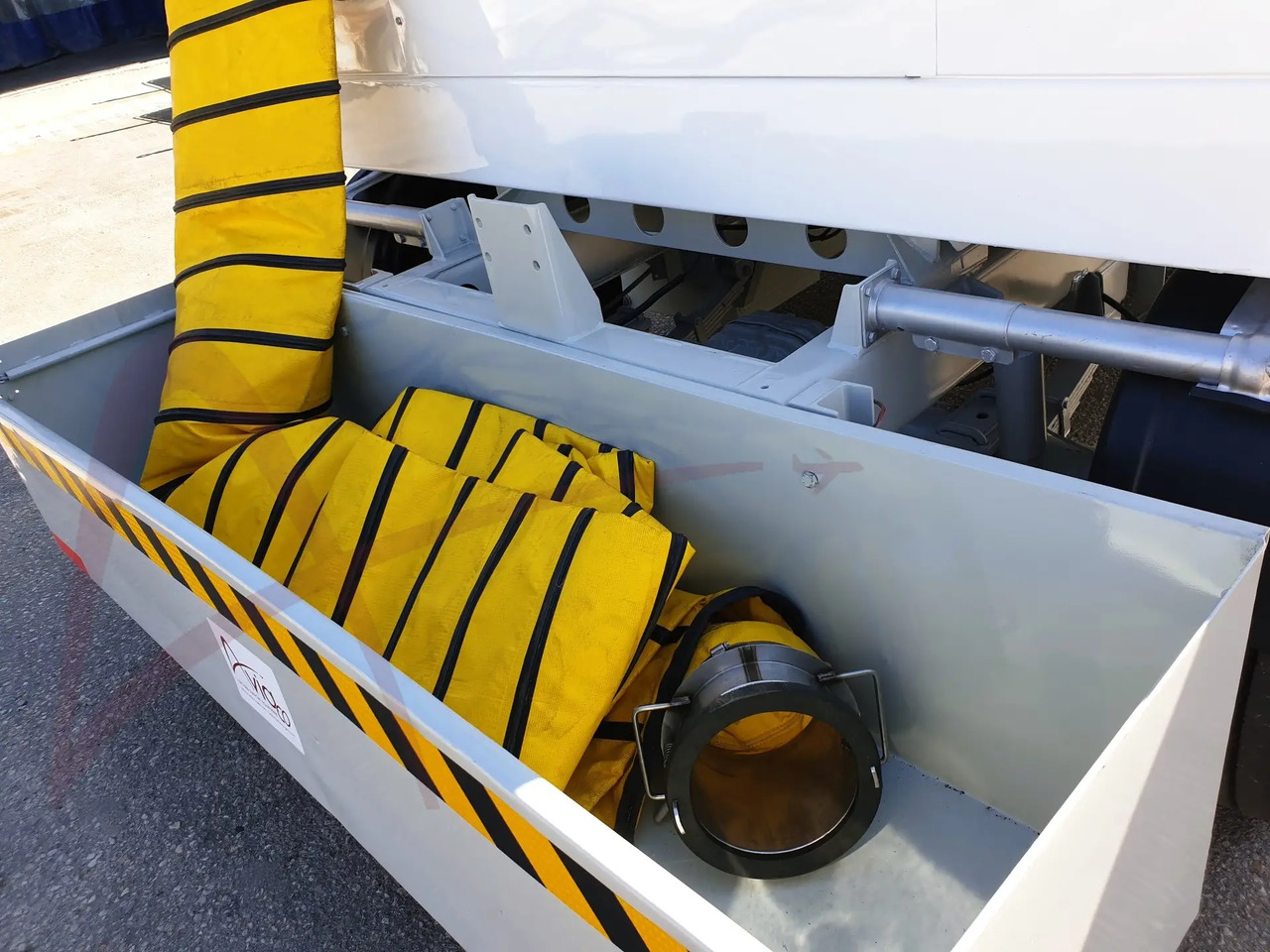 TLD ACU-804-920 - Ground support equipment: afbeelding 4 TLD ACU-804-920 - Ground support equipment: afbeelding 4