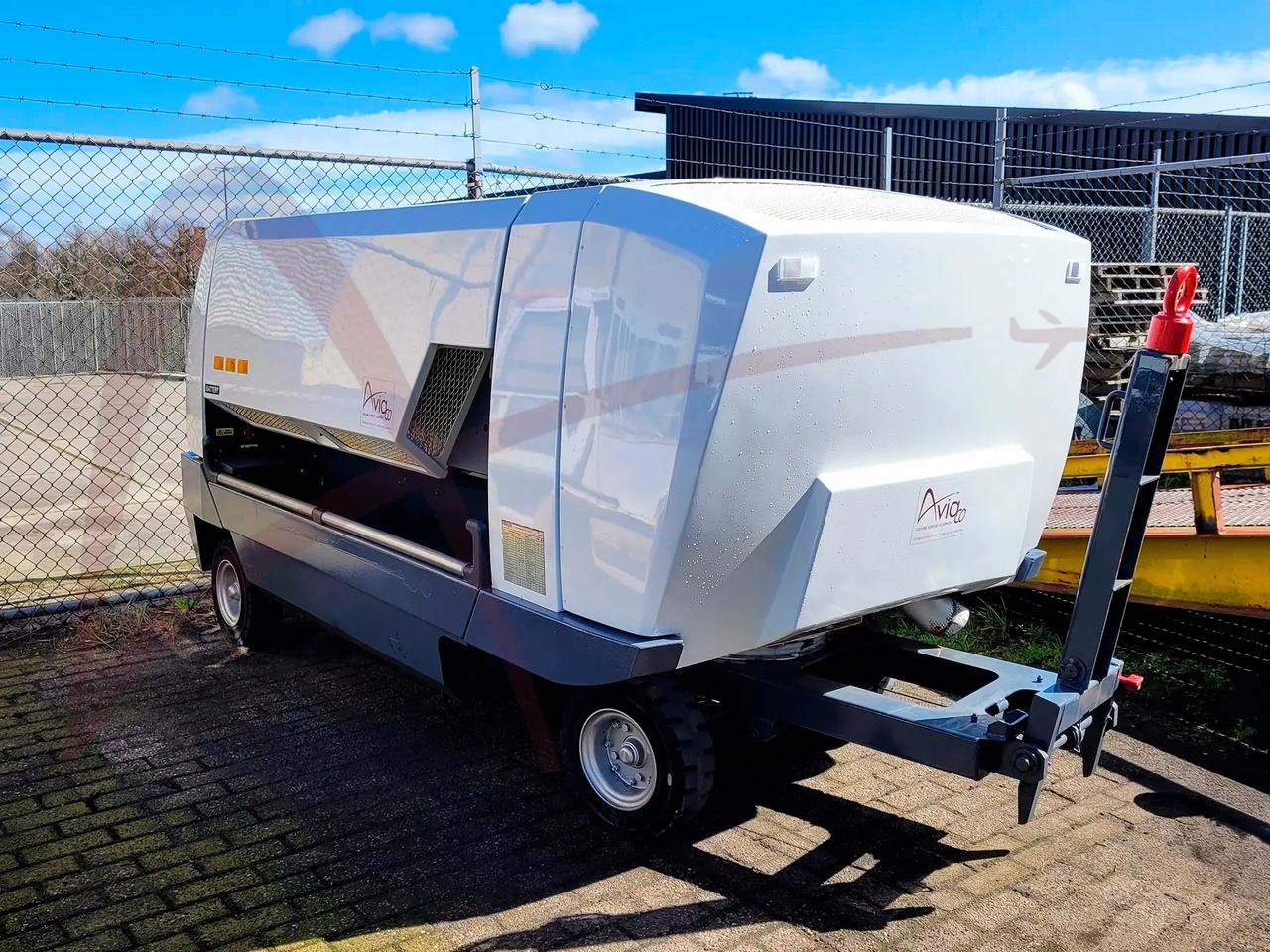 HITZINGER 100MDI1 - Ground power unit: afbeelding 3 HITZINGER 100MDI1 - Ground power unit: afbeelding 3