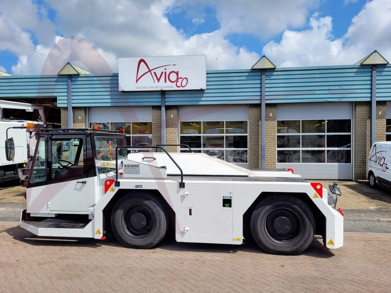 KALMAR MOTOR AB FB 250 - Vliegtuigtrekker: afbeelding 1 KALMAR MOTOR AB FB 250 - Vliegtuigtrekker: afbeelding 1