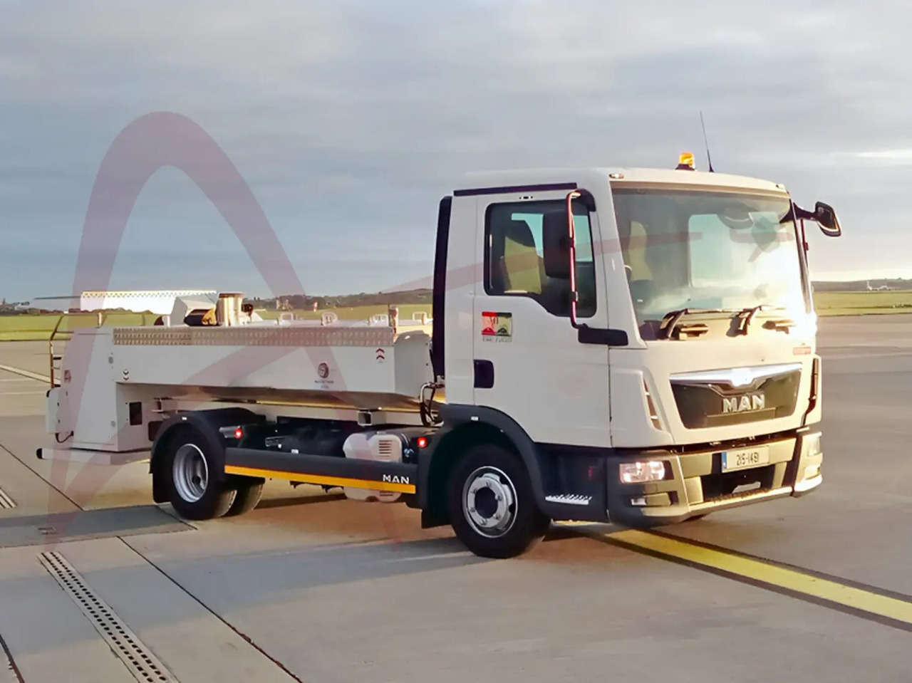 MALLAGHAN TSU3000 - Lavatory service truck: afbeelding 1 MALLAGHAN TSU3000 - Lavatory service truck: afbeelding 1