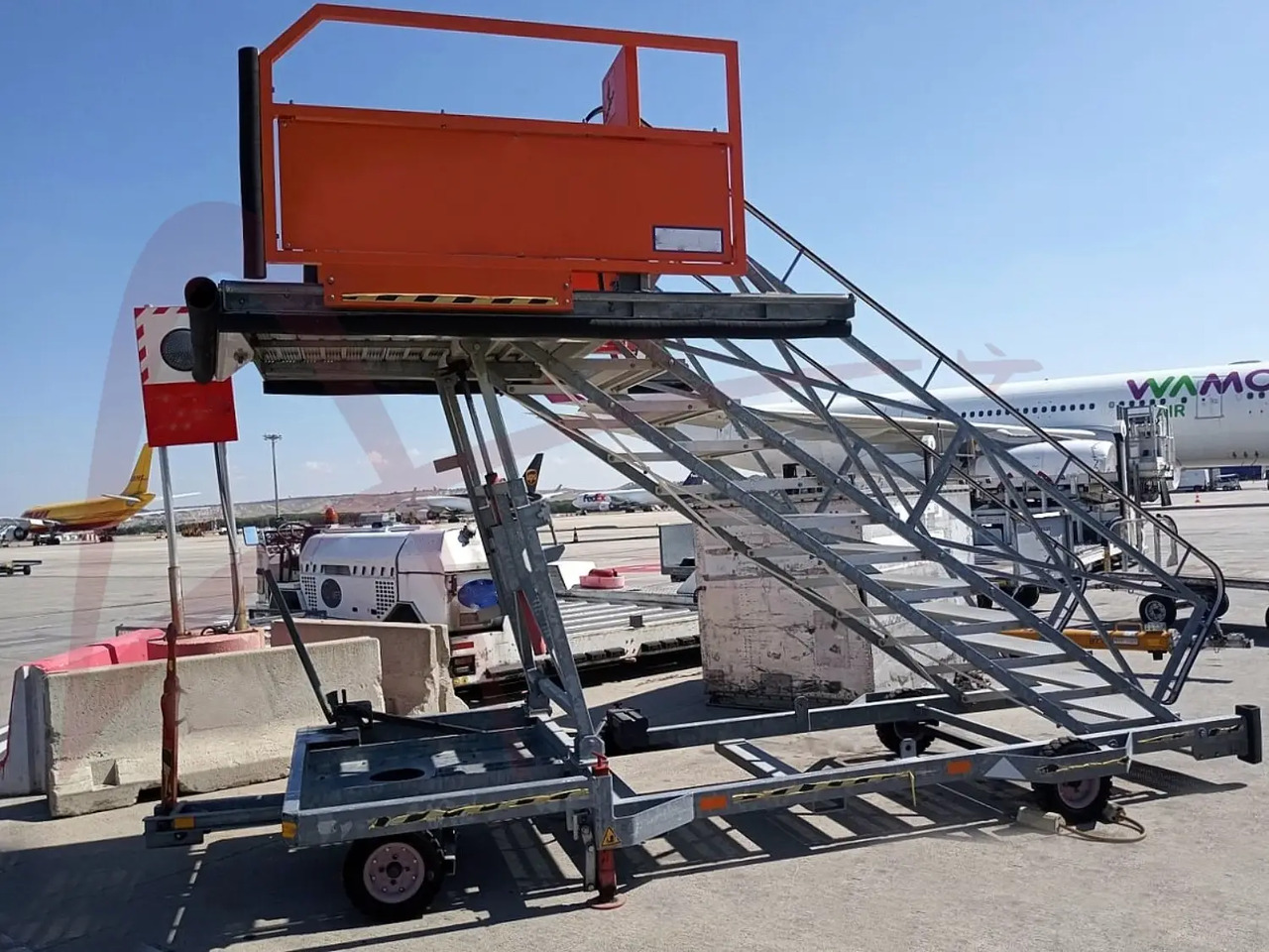 MASTER EQUIPMENT STR716 - Passagierstrap: afbeelding 1 MASTER EQUIPMENT STR716 - Passagierstrap: afbeelding 1