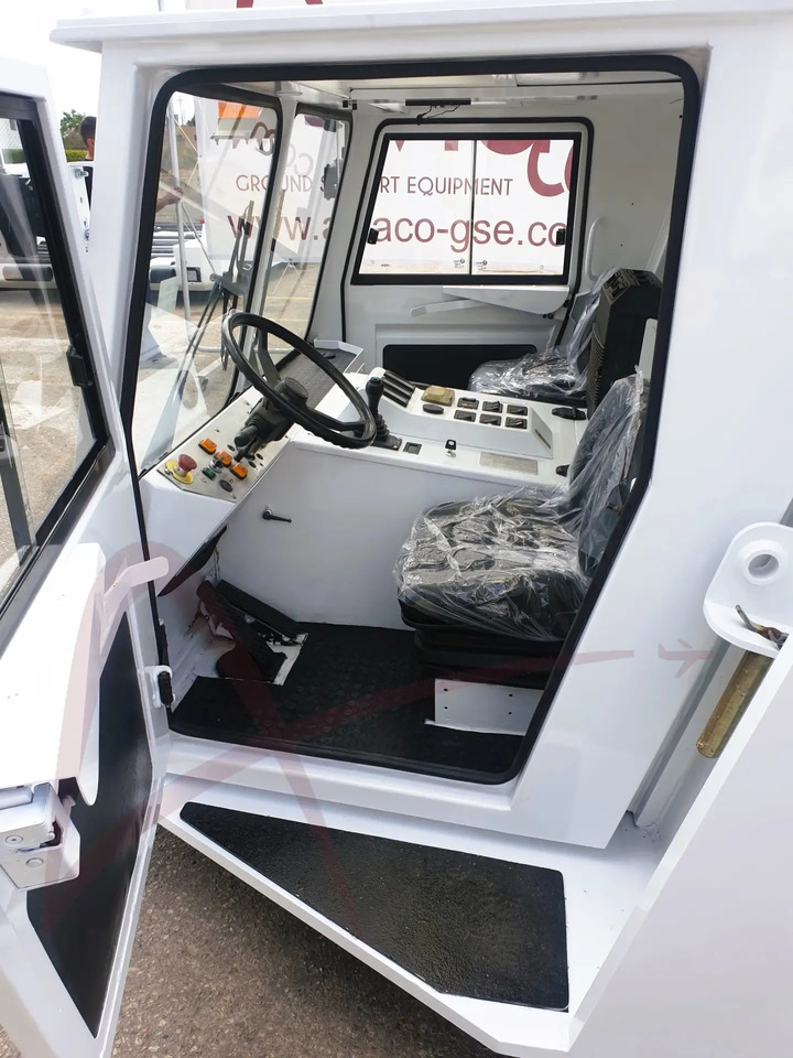 Vliegtuigtrekker TLD TMX-450: afbeelding 8 Vliegtuigtrekker TLD TMX-450: afbeelding 8