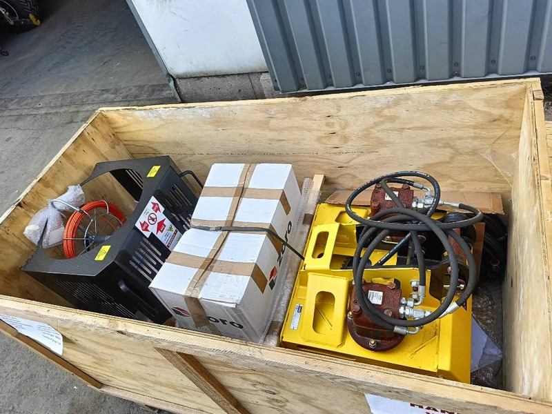 Kobus KPP400 pipe liner puller (kabel/leiding verv - Aanbouwdeel voor Bouwmachine: afbeelding 1 Kobus KPP400 pipe liner puller (kabel/leiding verv - Aanbouwdeel voor Bouwmachine: afbeelding 1