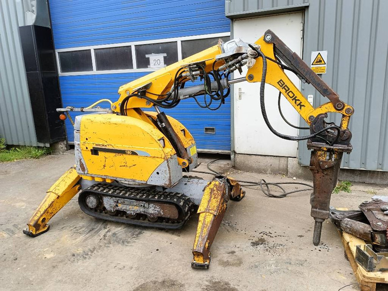Brokk 180 demolition remote robot excavator husqvarna - Rupsgraafmachine: afbeelding 1 Brokk 180 demolition remote robot excavator husqvarna - Rupsgraafmachine: afbeelding 1