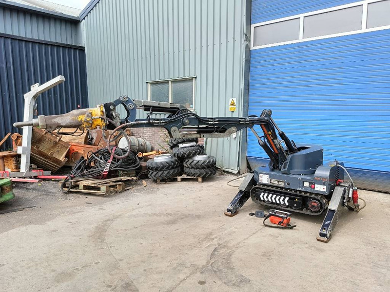 Brokk euroimplementos RDC1510 180 husqvarna robot remote - Rupsgraafmachine: afbeelding 3 Brokk euroimplementos RDC1510 180 husqvarna robot remote - Rupsgraafmachine: afbeelding 3