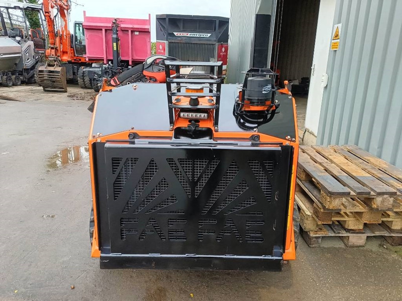 FAE RCU-55 PRIMETECH remote robot stobbenfrees feller - Stobbenfrees: afbeelding 3 FAE RCU-55 PRIMETECH remote robot stobbenfrees feller - Stobbenfrees: afbeelding 3