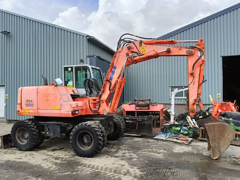 FIAT-HITACHI FH120W bandenkraan Wheel Excavator graafmachine - Mobiele graafmachine: afbeelding 1 FIAT-HITACHI FH120W bandenkraan Wheel Excavator graafmachine - Mobiele graafmachine: afbeelding 1