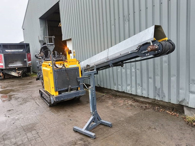 Garbin Makbrent MAK75 sleuvengraver ditch witch + belt - Sleuvengraver: afbeelding 5 Garbin Makbrent MAK75 sleuvengraver ditch witch + belt - Sleuvengraver: afbeelding 5