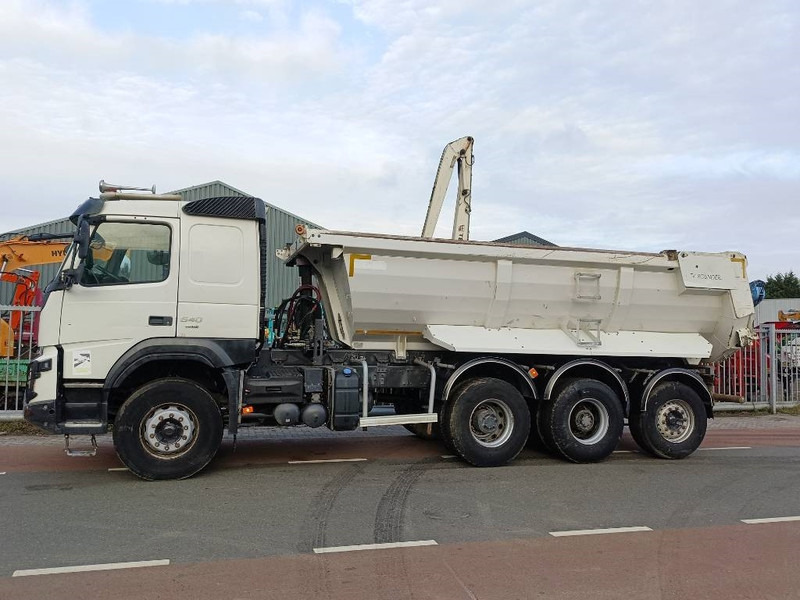 Volvo FMX 540 8x4 kipper EUR6 lifting axle kieper vendée - Kipper vrachtwagen: afbeelding 4 Volvo FMX 540 8x4 kipper EUR6 lifting axle kieper vendée - Kipper vrachtwagen: afbeelding 4