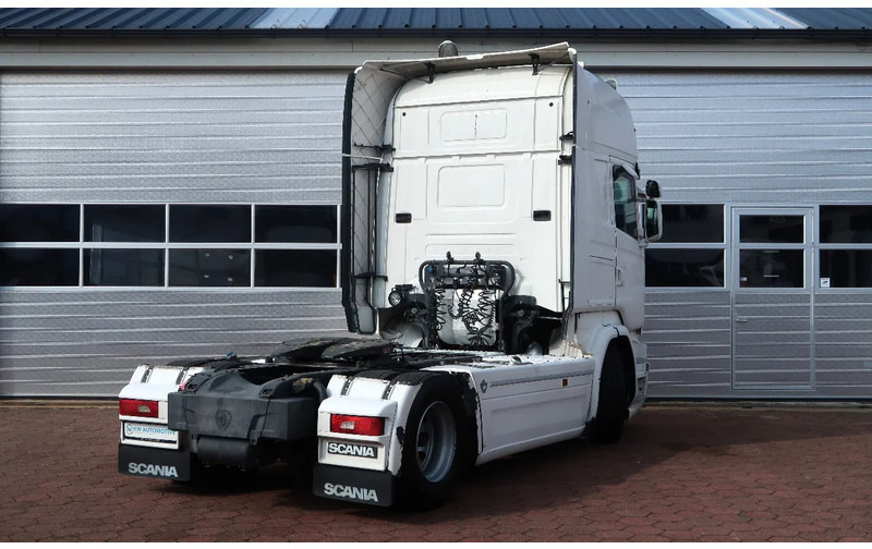 Scania R520 V8 RETARDER/ DIFF LOCK/ PARK AIRCO/ 2X TANK - Trekker: afbeelding 5 Scania R520 V8 RETARDER/ DIFF LOCK/ PARK AIRCO/ 2X TANK - Trekker: afbeelding 5