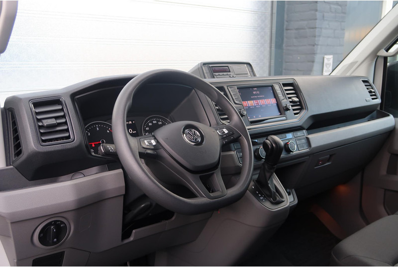 Volkswagen Crafter 50 2.0 TDI DL L3H2 3.5 T/ LED/ CAMERA/ NAVI/ CRUISE/ CLIMA/ DUBBEL LUCHT - Gesloten bestelwagen: afbeelding 2 Volkswagen Crafter 50 2.0 TDI DL L3H2 3.5 T/ LED/ CAMERA/ NAVI/ CRUISE/ CLIMA/ DUBBEL LUCHT - Gesloten bestelwagen: afbeelding 2