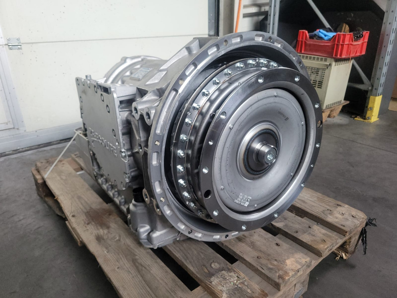 ZF 6 AP 1200B - Versnellingsbak voor Bus: afbeelding 2 ZF 6 AP 1200B - Versnellingsbak voor Bus: afbeelding 2