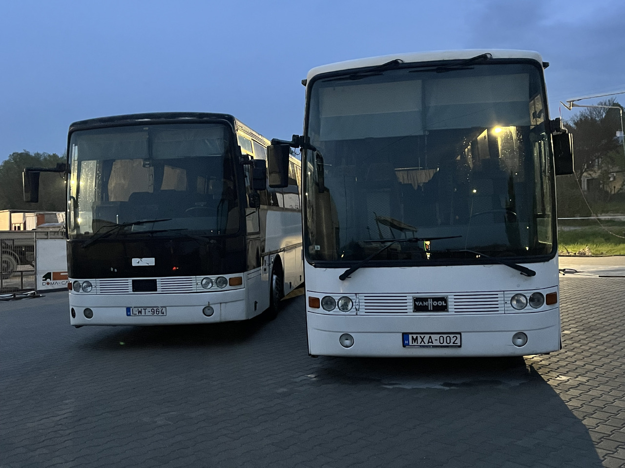 VAN HOOL 2 unite Bus - Bus: afbeelding 1 VAN HOOL 2 unite Bus - Bus: afbeelding 1