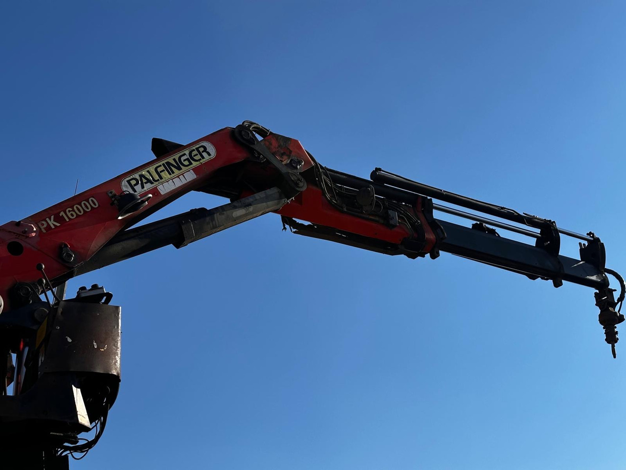 MAN F2000 26.413 Palfinger pk 16000 - Kraanwagen: afbeelding 5 MAN F2000 26.413 Palfinger pk 16000 - Kraanwagen: afbeelding 5