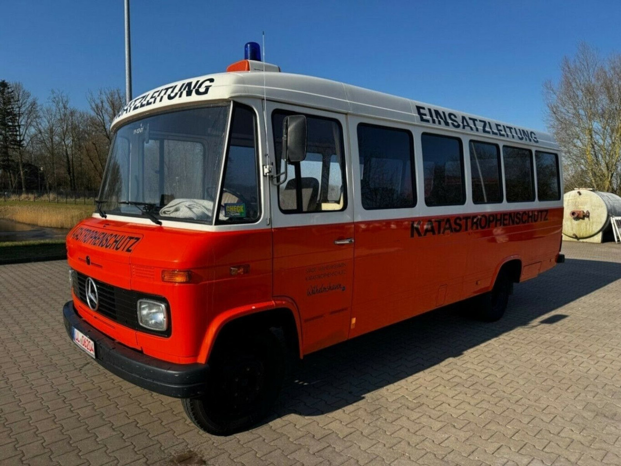 Mercedes-Benz O 309D Breitmaul Bus - Buscamper: afbeelding 2 Mercedes-Benz O 309D Breitmaul Bus - Buscamper: afbeelding 2