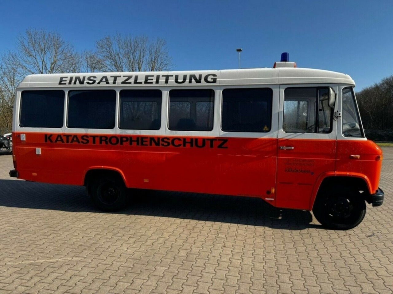 Mercedes-Benz O 309D Breitmaul Bus - Buscamper: afbeelding 4 Mercedes-Benz O 309D Breitmaul Bus - Buscamper: afbeelding 4