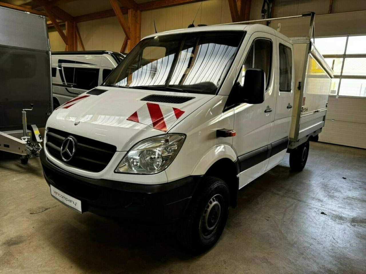 Mercedes-Benz Sprinter 316 CDI Doka 4x4 Untersetzung - Bestelwagen open laadbak, Bestelwagen met dubbele cabine: afbeelding 3 Mercedes-Benz Sprinter 316 CDI Doka 4x4 Untersetzung - Bestelwagen open laadbak, Bestelwagen met dubbele cabine: afbeelding 3