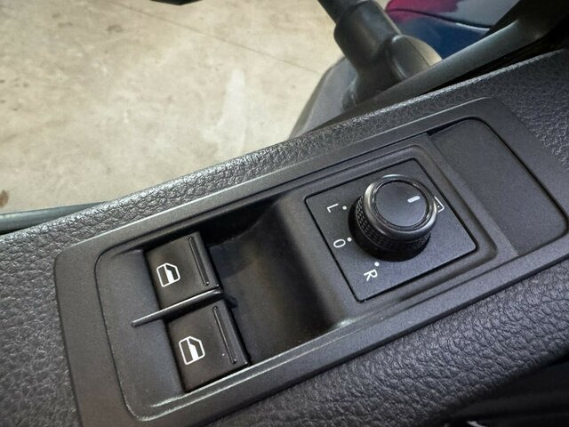 VW T6 Doka Pritsche 2.0 TDI 4Motion 4x4... - Bestelwagen open laadbak: afbeelding 4 VW T6 Doka Pritsche 2.0 TDI 4Motion 4x4... - Bestelwagen open laadbak: afbeelding 4