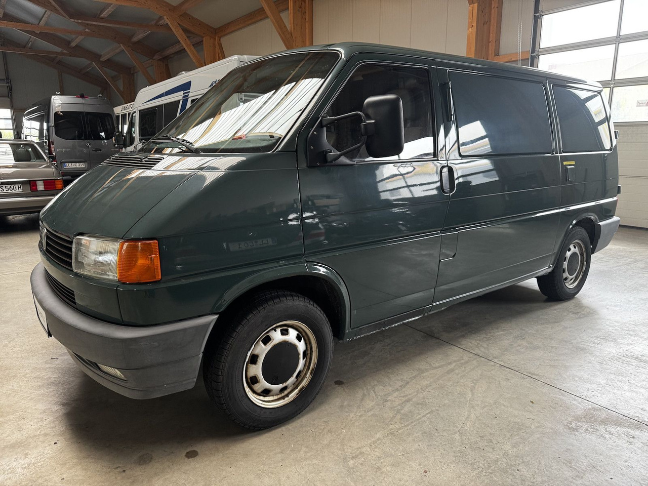 Volkswagen T4 2.5 Syncro 1. Hand H-Kennzeichen - Personenwagen: afbeelding 1 Volkswagen T4 2.5 Syncro 1. Hand H-Kennzeichen - Personenwagen: afbeelding 1