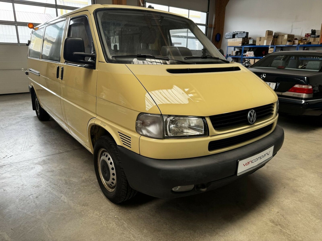 Volkswagen T4 2.5 TDI Syncro 4x4 lang 1. Hand! - Personenvervoer: afbeelding 3 Volkswagen T4 2.5 TDI Syncro 4x4 lang 1. Hand! - Personenvervoer: afbeelding 3